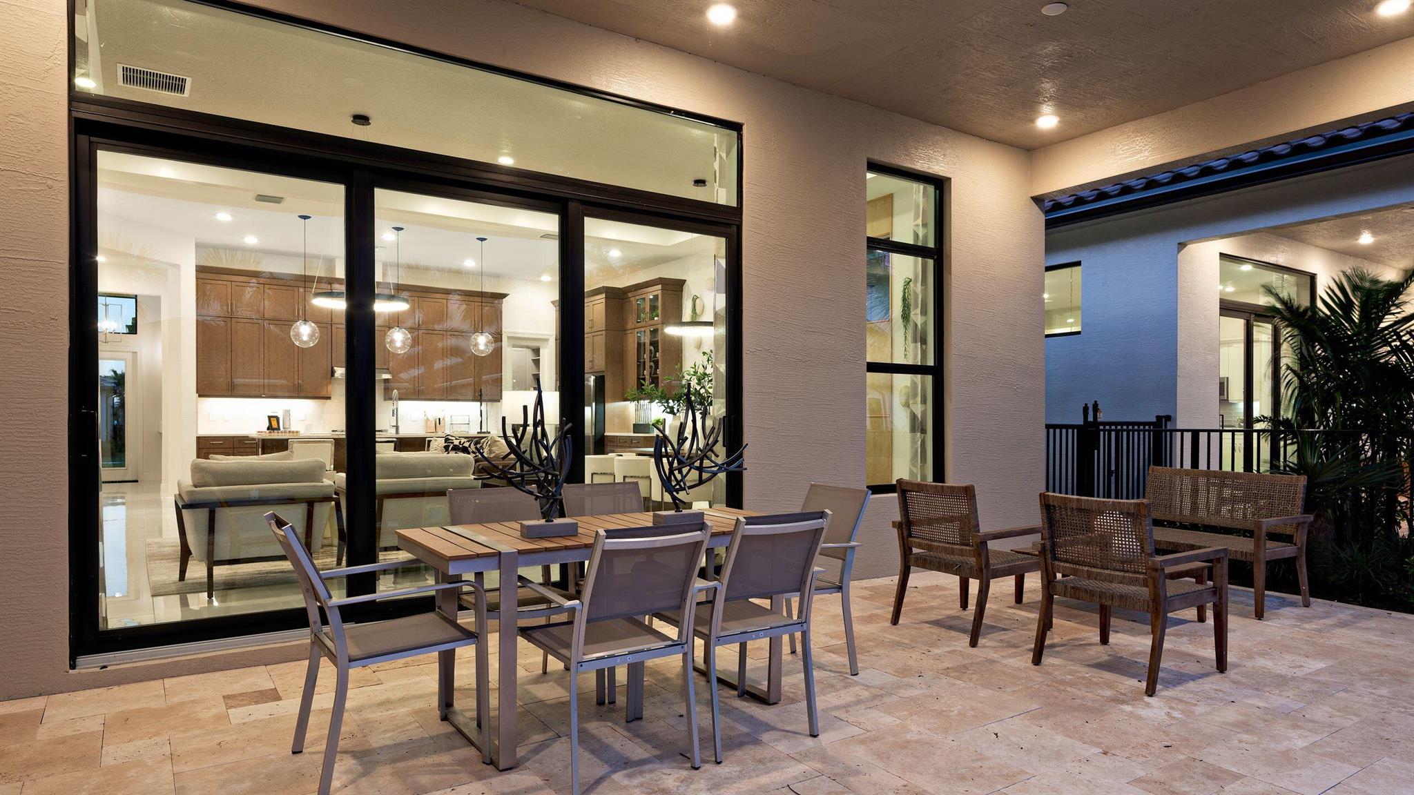 CRESSWIND PALM BEACH - Residential