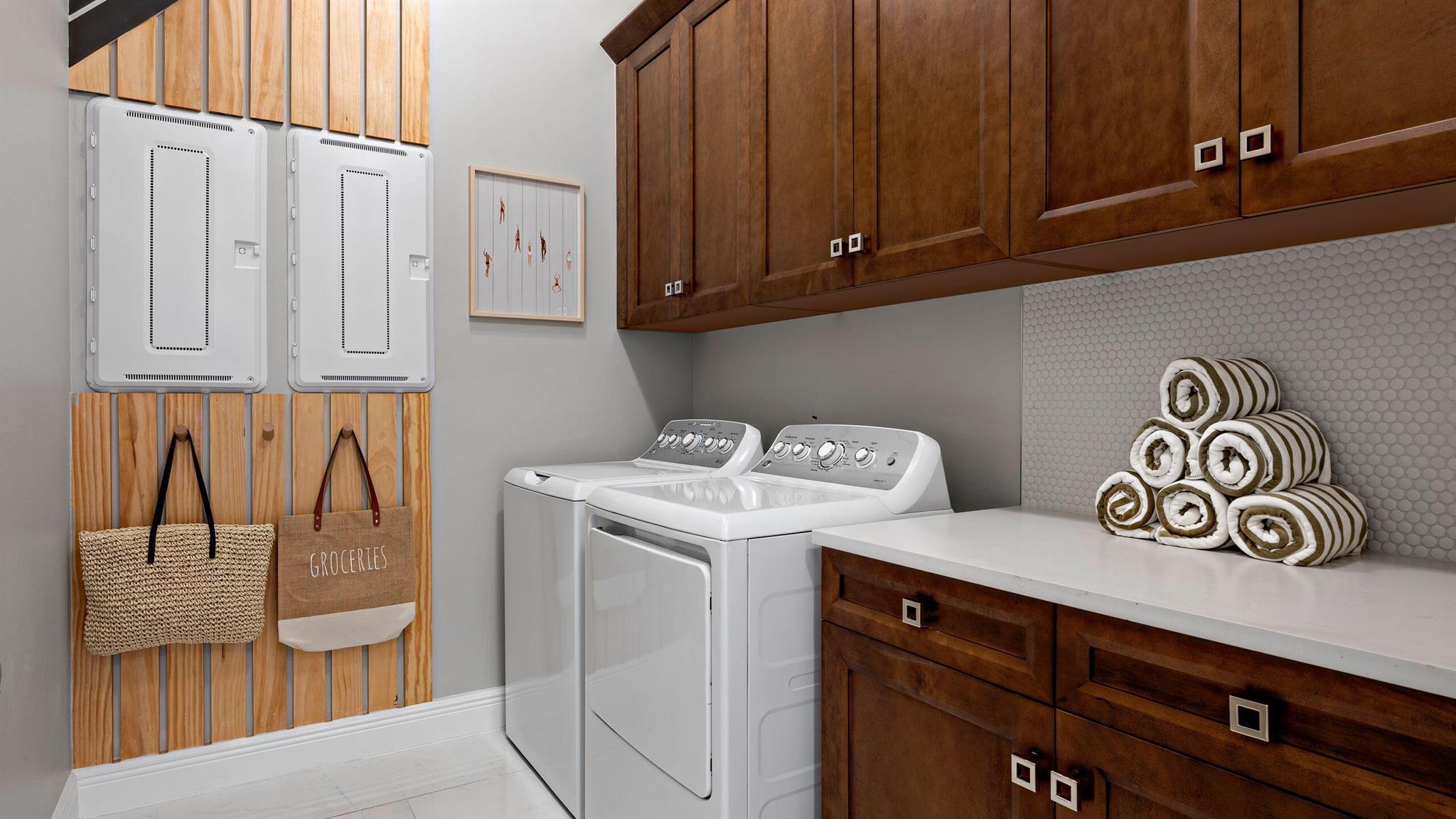 CRESSWIND PALM BEACH - Residential