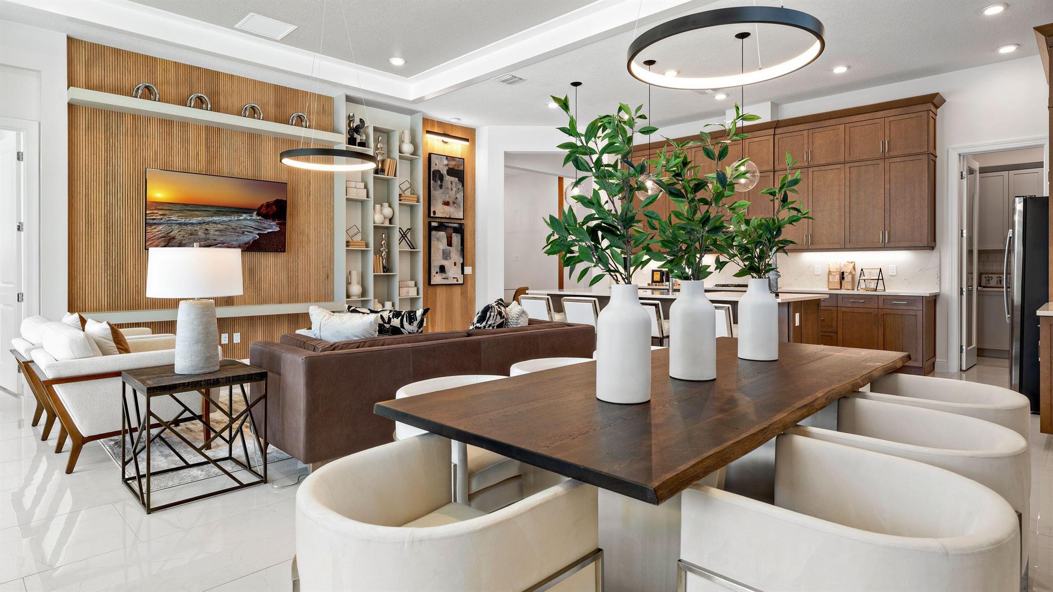 CRESSWIND PALM BEACH - Residential