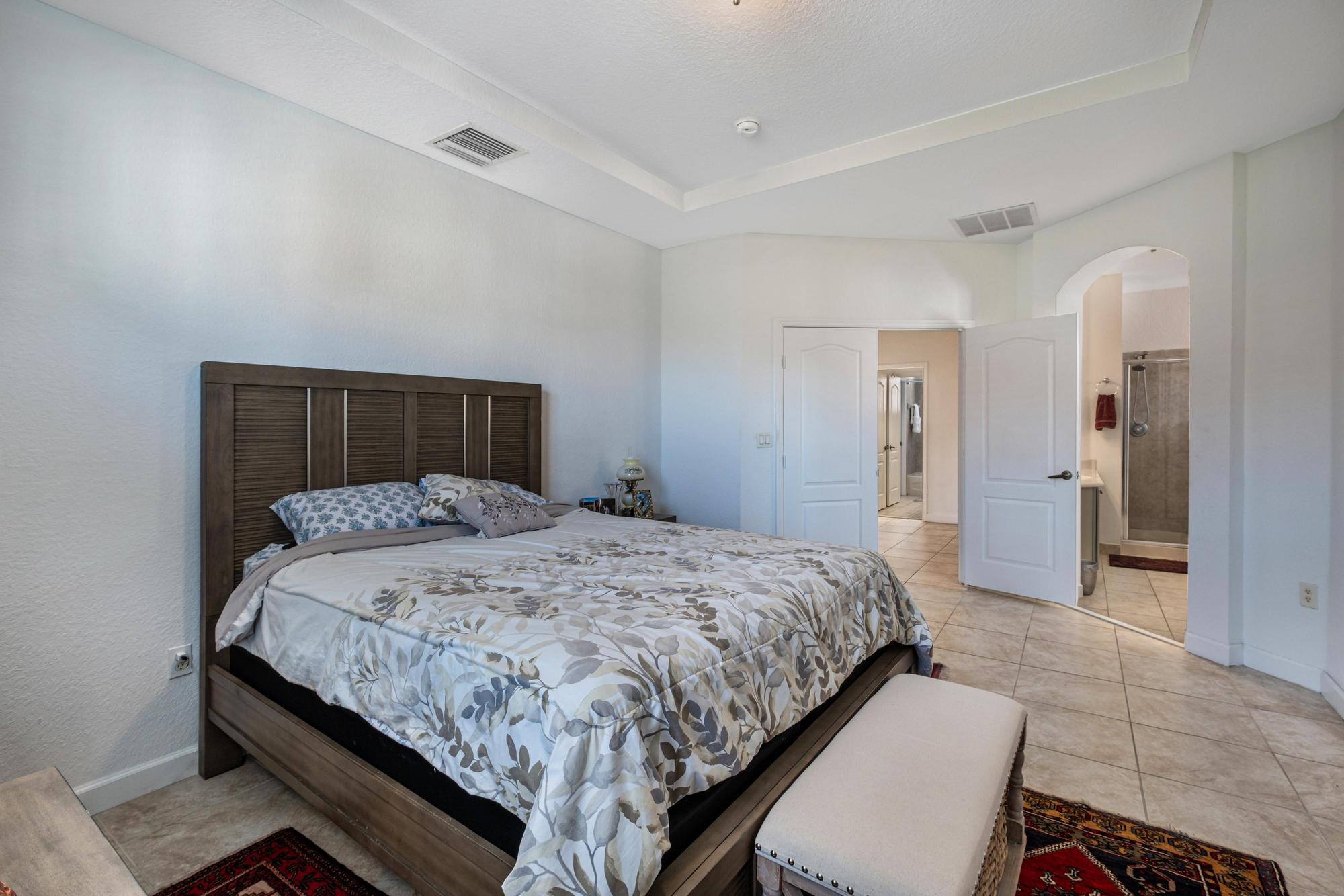 ISLANDS AT DORAL TOWNHOMES - Residential