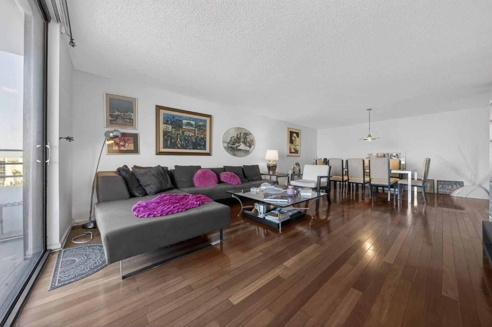 OLYMPUS CONDO - Residential