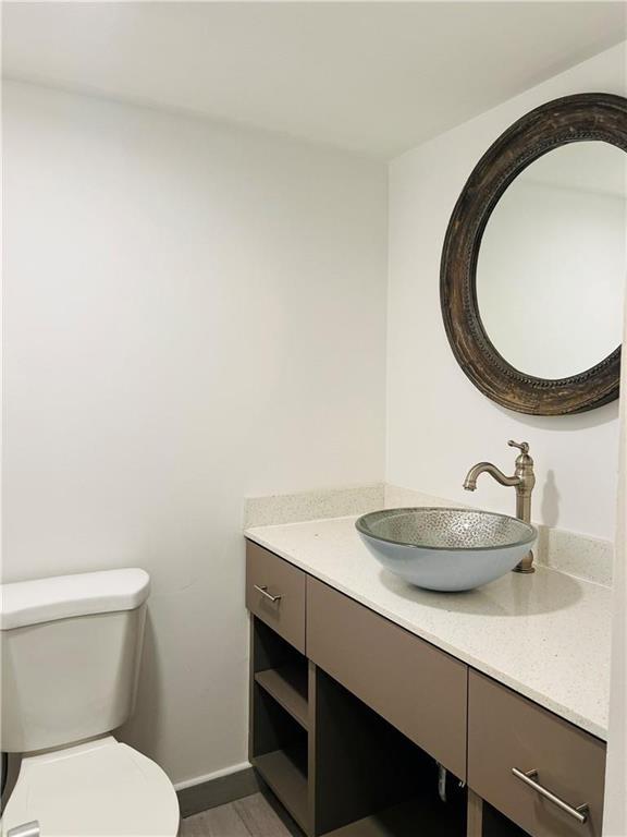 EMERALD HILLS C C APTS CONDO - Residential Lease