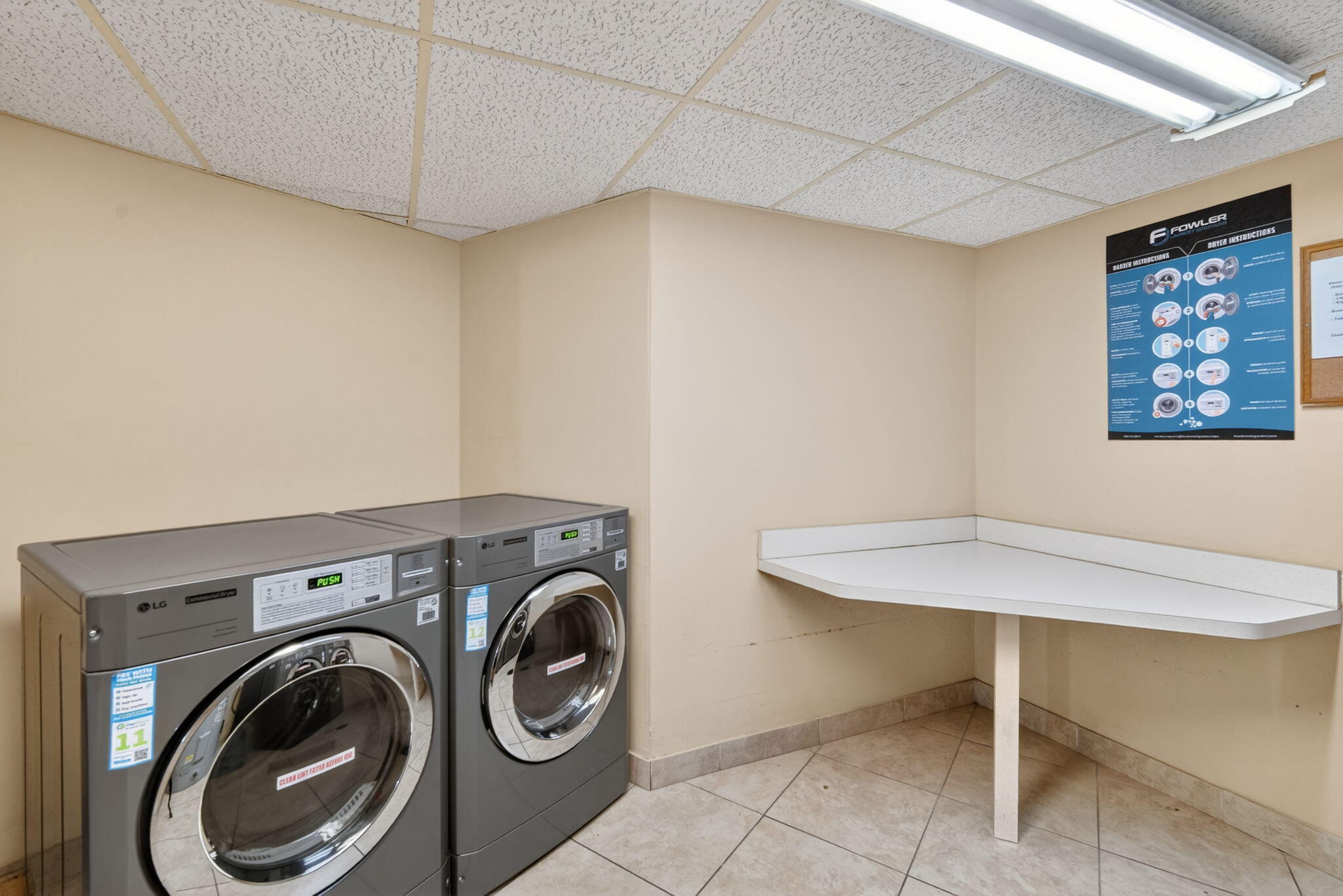 EMERALD HILLS C C APTS CONDO - Residential Lease