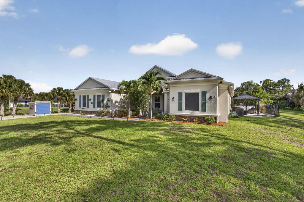 Photo of 17070 N 90th St ST N, The Acreage, FL 33470 (MLS # B26032692)