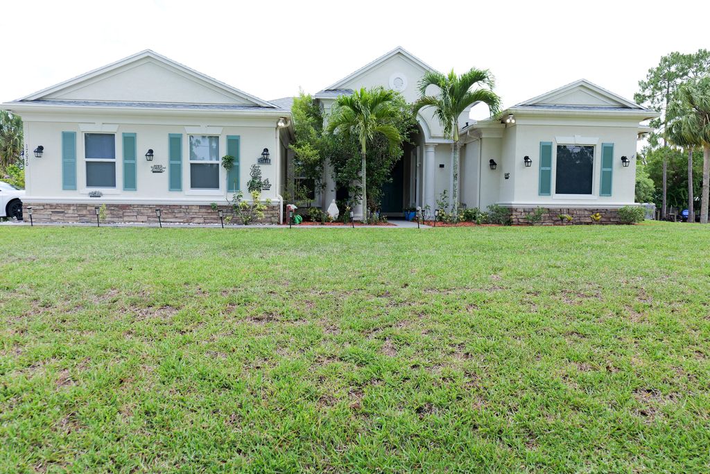 Photo of 17070 N 90th St ST N, The Acreage, FL 33470 (MLS # B26032692)