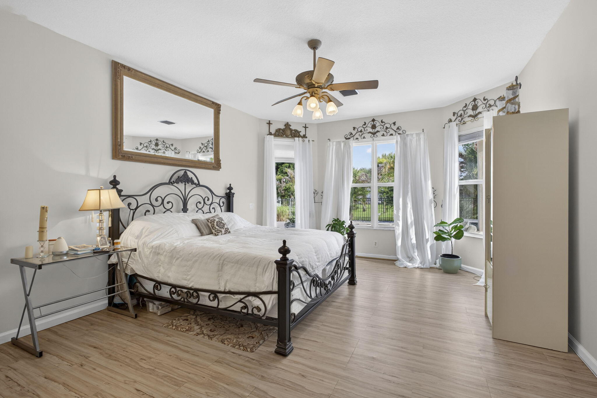 The Acreage - Residential
