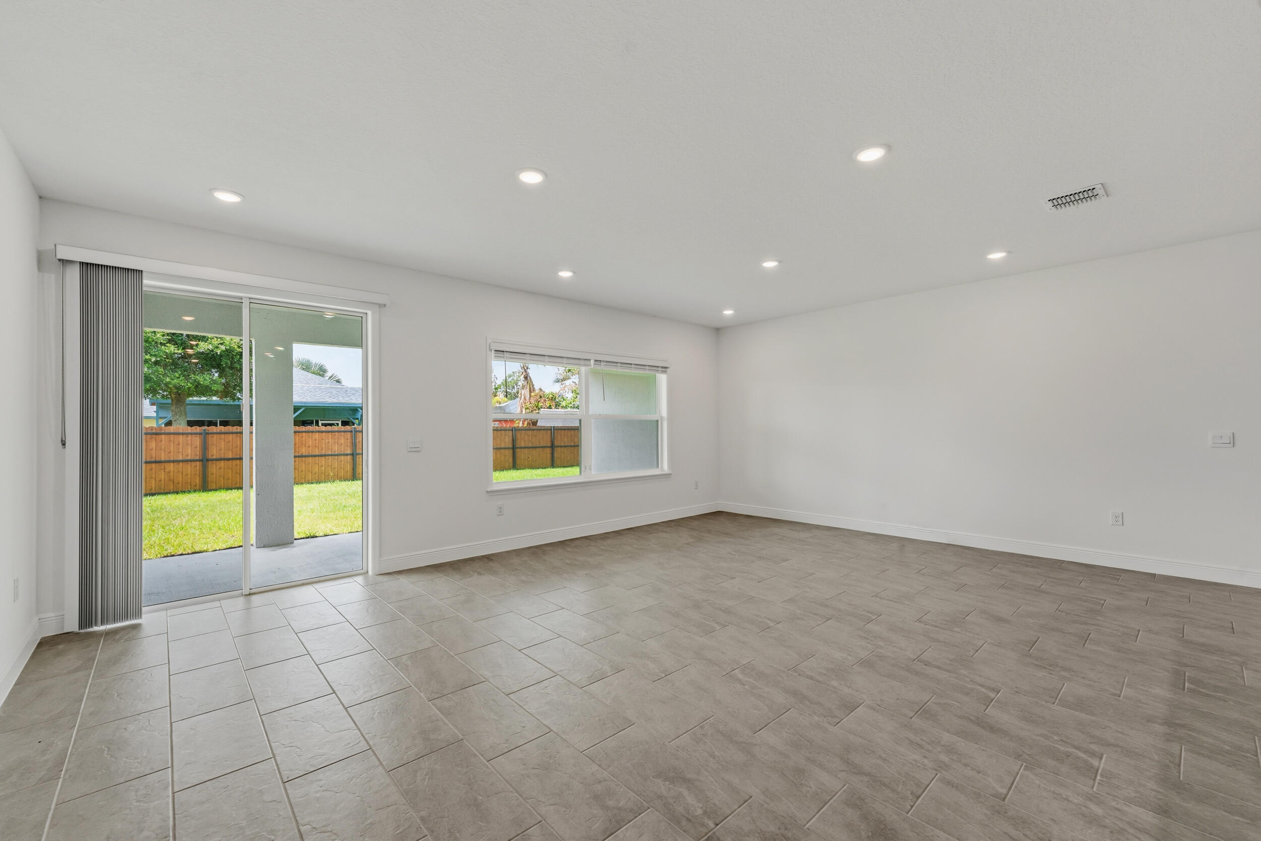 PORT ST LUCIE SECTION 16 - Residential