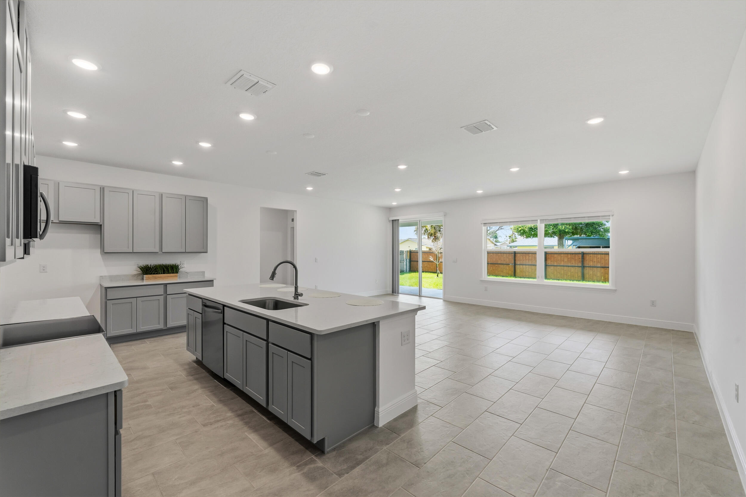 PORT ST LUCIE SECTION 16 - Residential