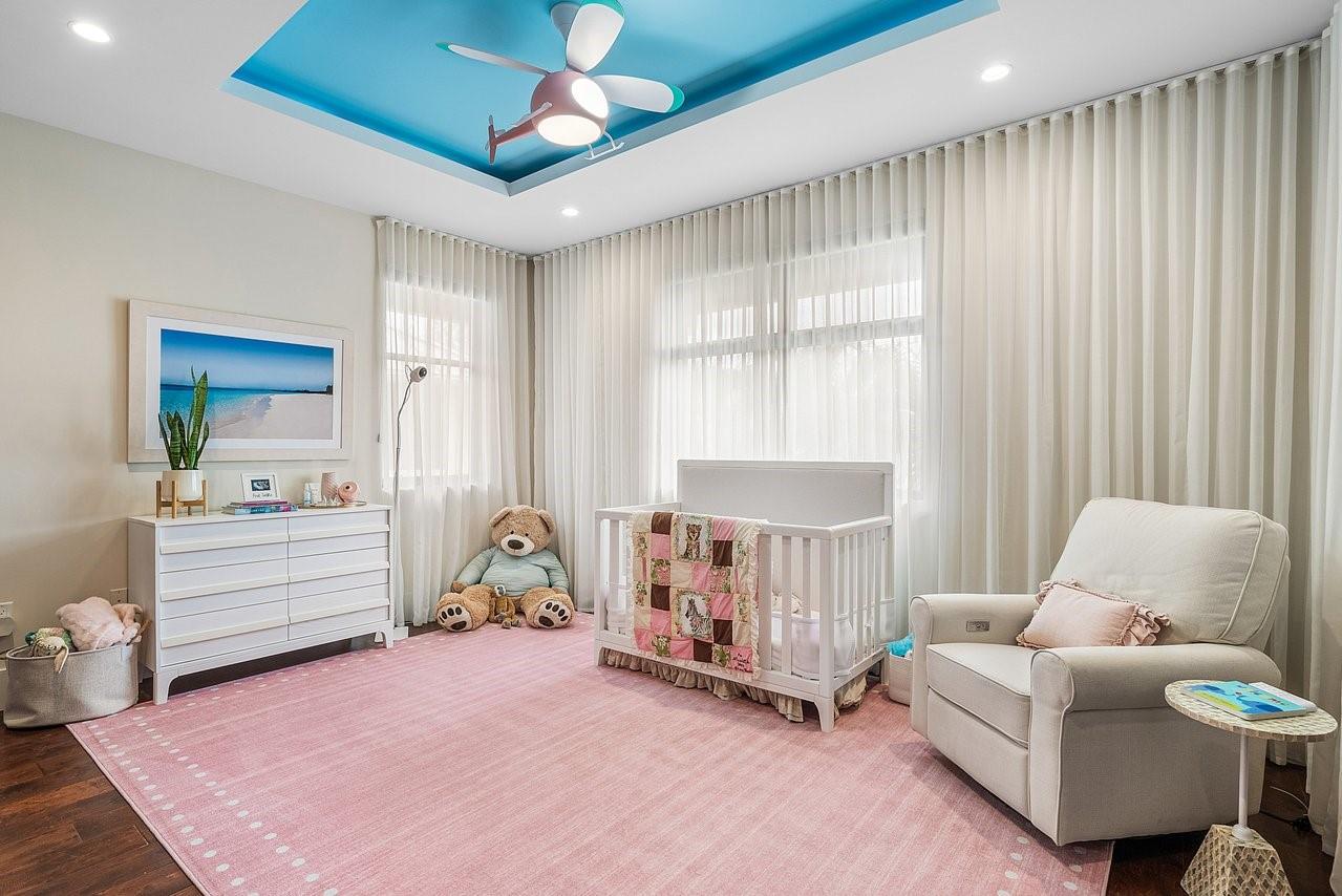 Contemporary Townhome - Residential