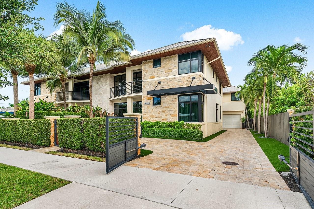 View photos, virtual tours, details... 1850 NE 26th Ave B