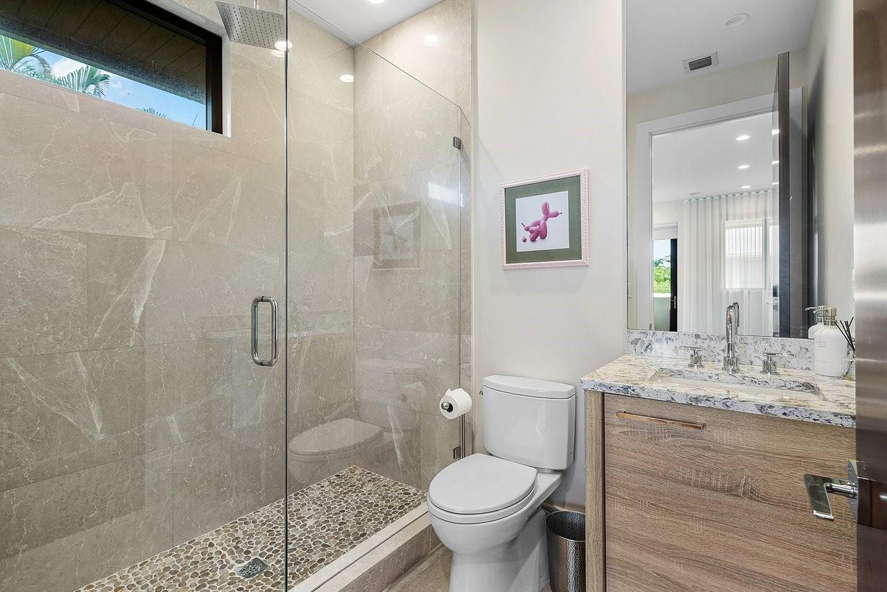 Contemporary Townhome - Residential