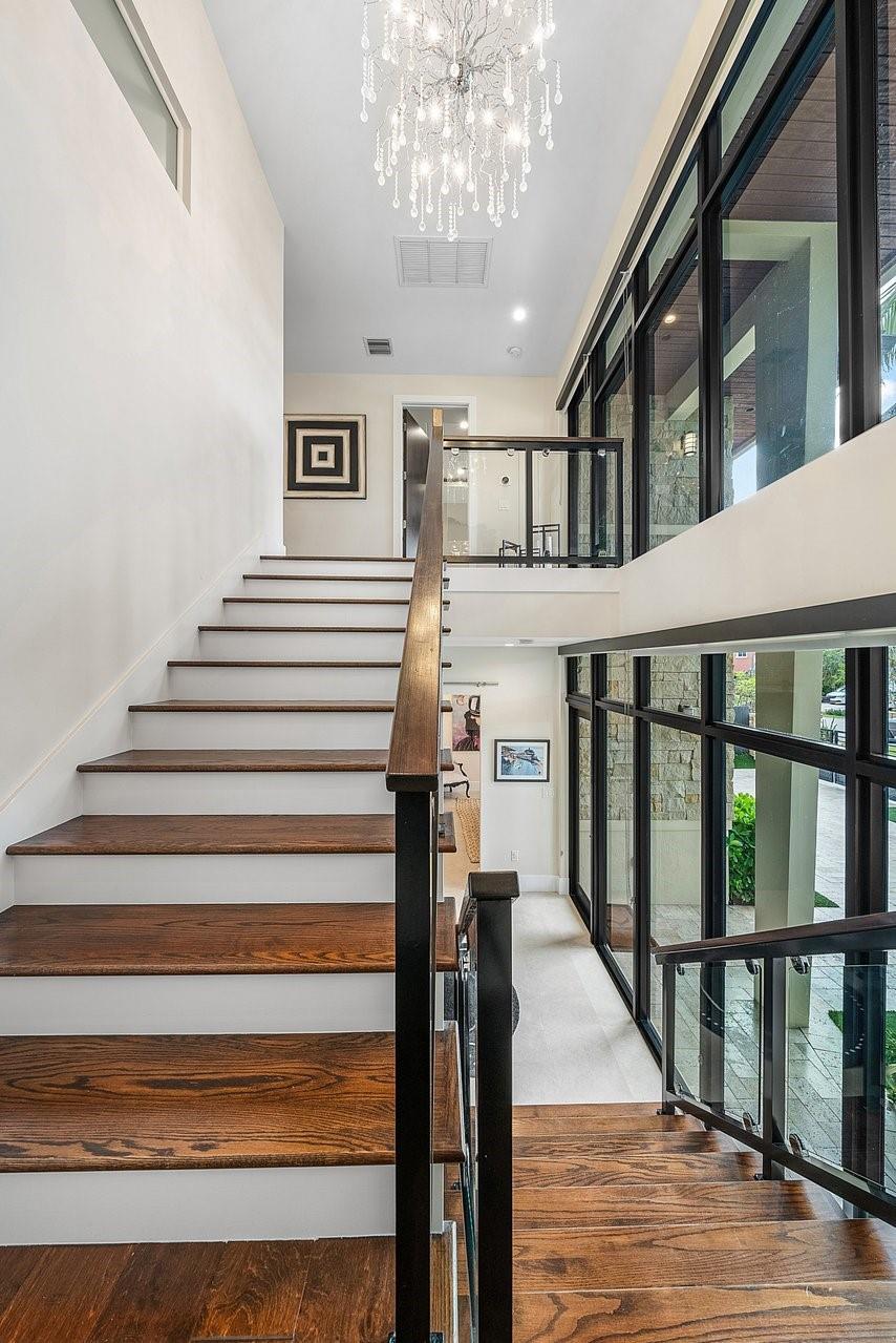 Contemporary Townhome - Residential