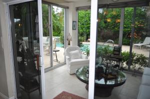 Longshore At Jonathans La - Residential