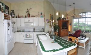 Longshore At Jonathans La - Residential