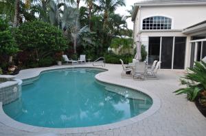 Longshore At Jonathans La - Residential