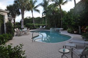 Longshore At Jonathans La - Residential