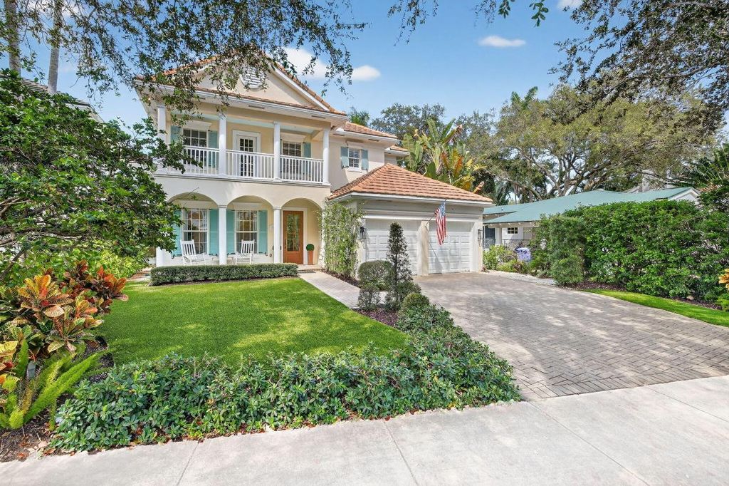 Photo of 1115 SE 5th Court, Fort Lauderdale, FL 33301 (MLS # R11152461)