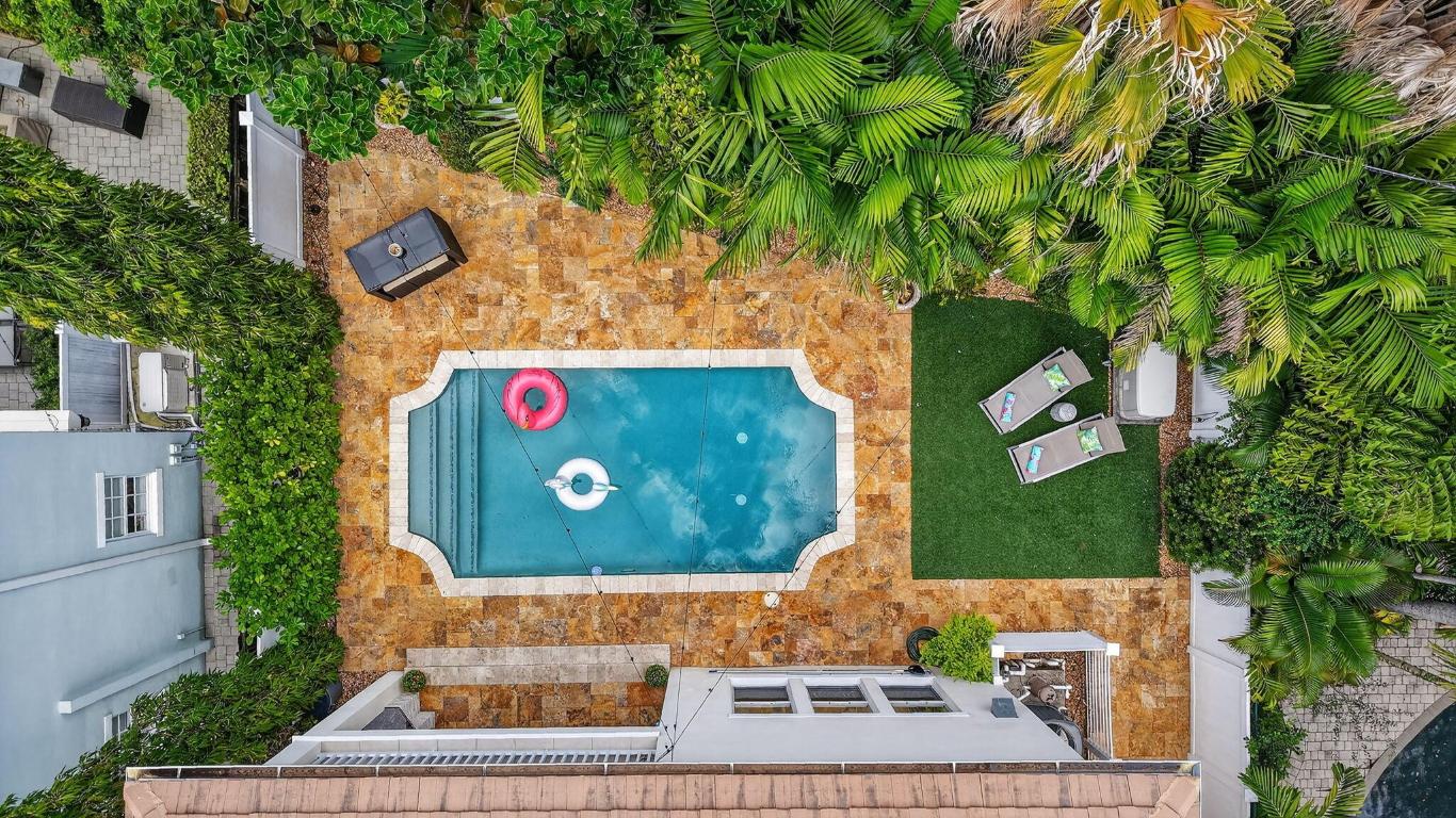 RIO VISTA C J HECTORS RESUB - Residential