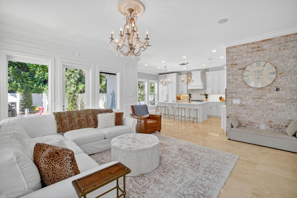 RIO VISTA C J HECTORS RESUB - Residential