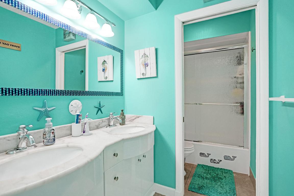 COUNTRY SECTION 1 - Residential