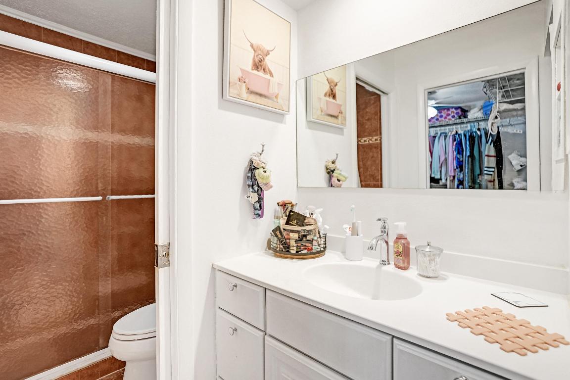 COUNTRY SECTION 1 - Residential