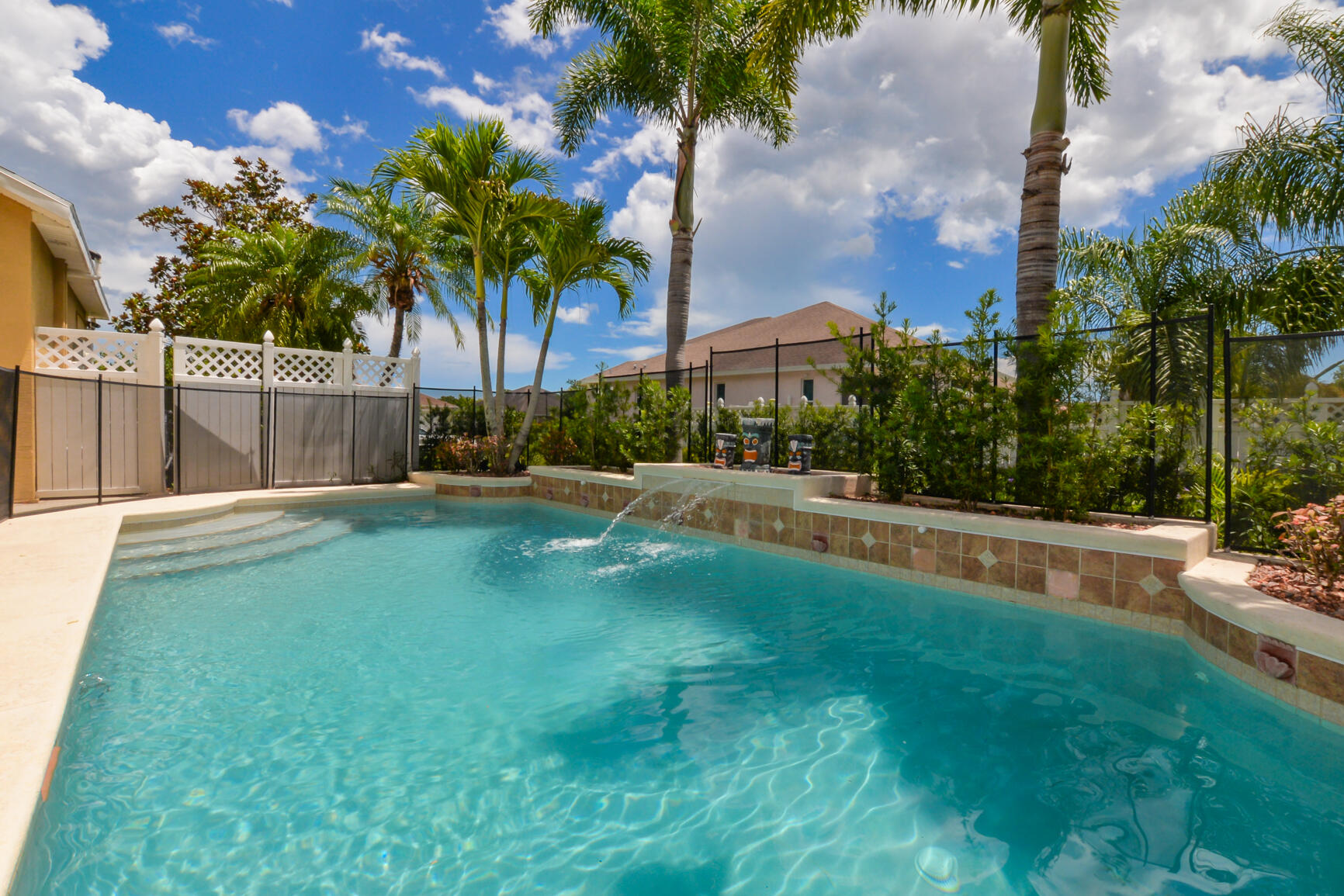 PORT ST LUCIE SECTION 46 1ST REPLAT - Residential