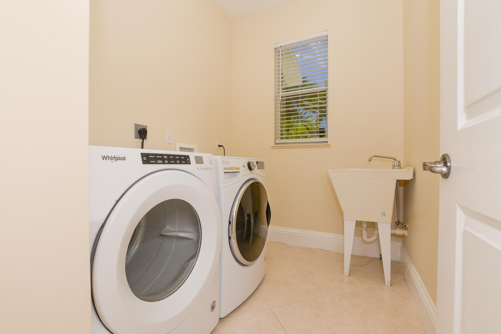 PORT ST LUCIE SECTION 46 1ST REPLAT - Residential