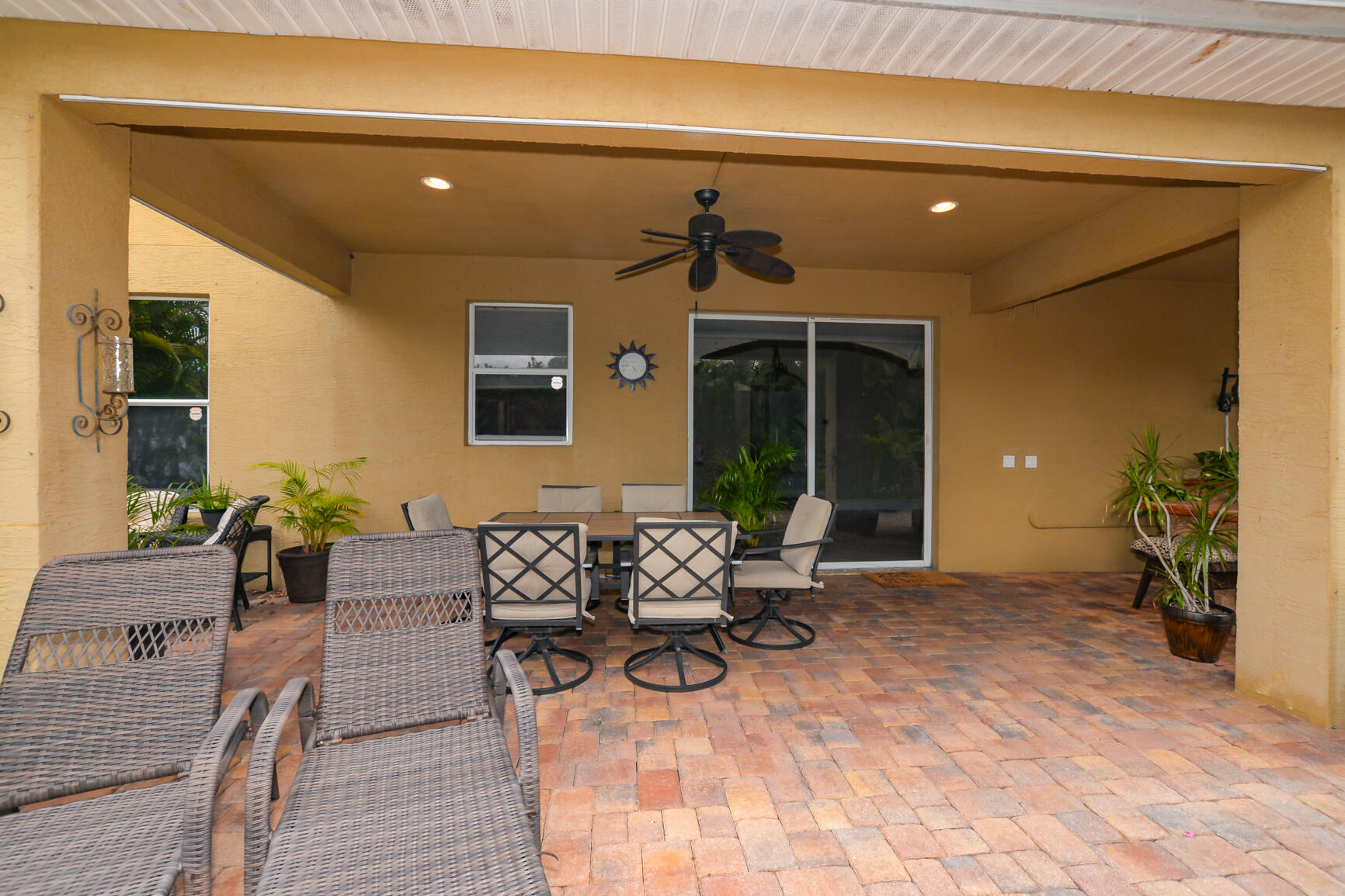 PORT ST LUCIE SECTION 46 1ST REPLAT - Residential