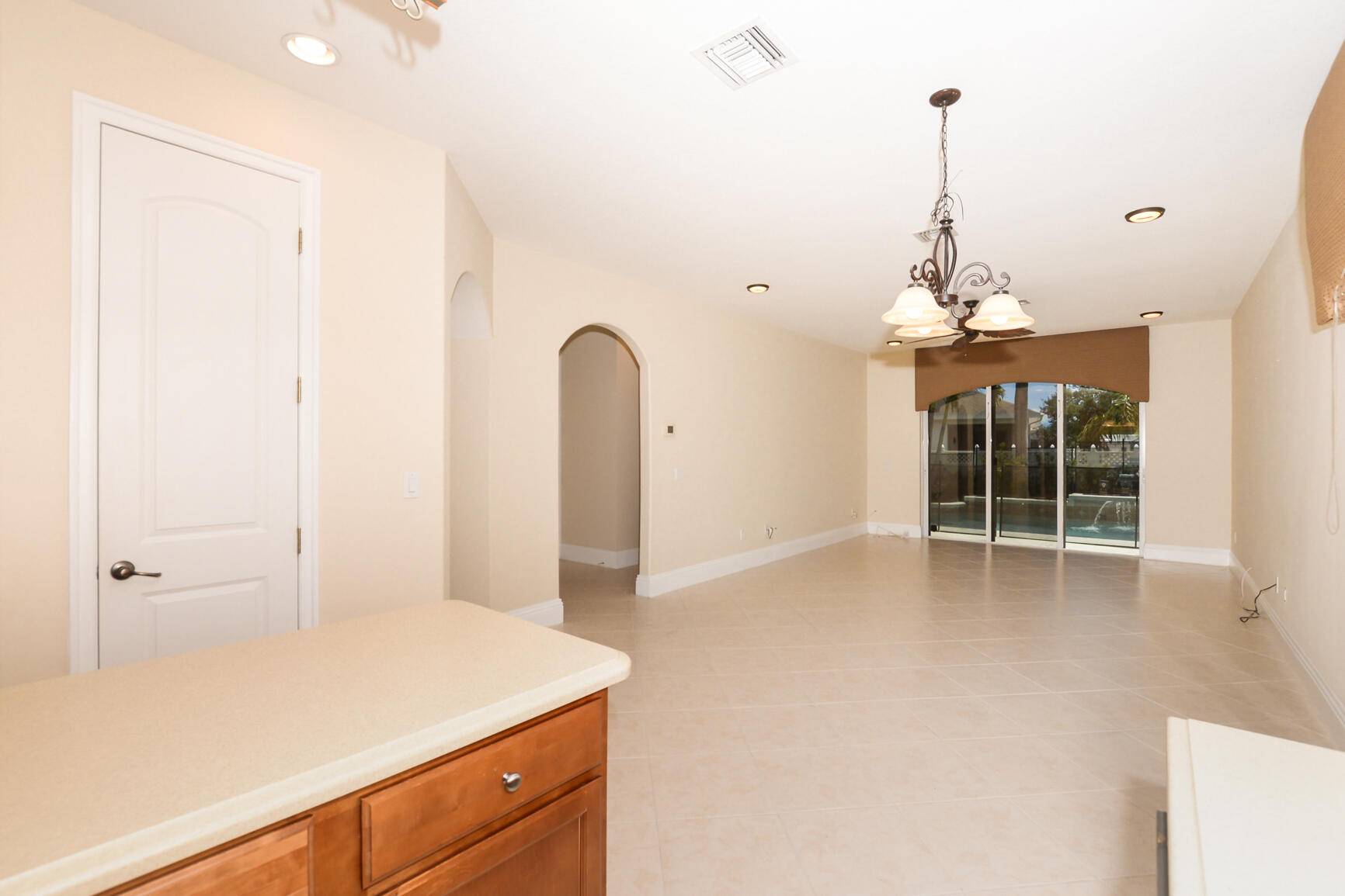 PORT ST LUCIE SECTION 46 1ST REPLAT - Residential