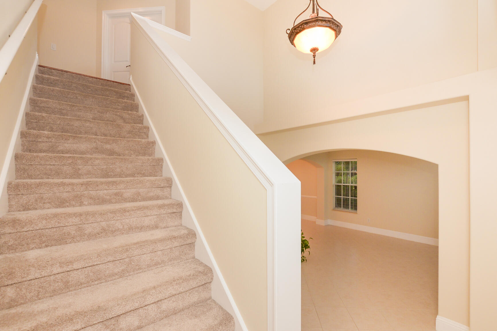 PORT ST LUCIE SECTION 46 1ST REPLAT - Residential