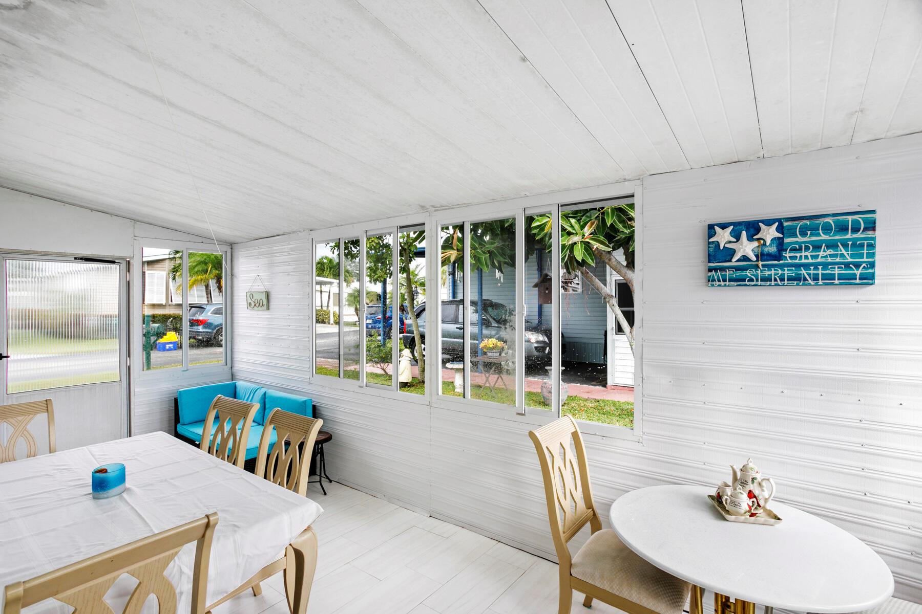 JAMAICA BAY MOBILE HOME C - Residential