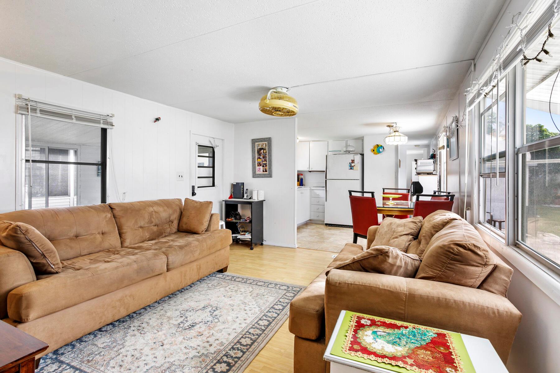 JAMAICA BAY MOBILE HOME C - Residential