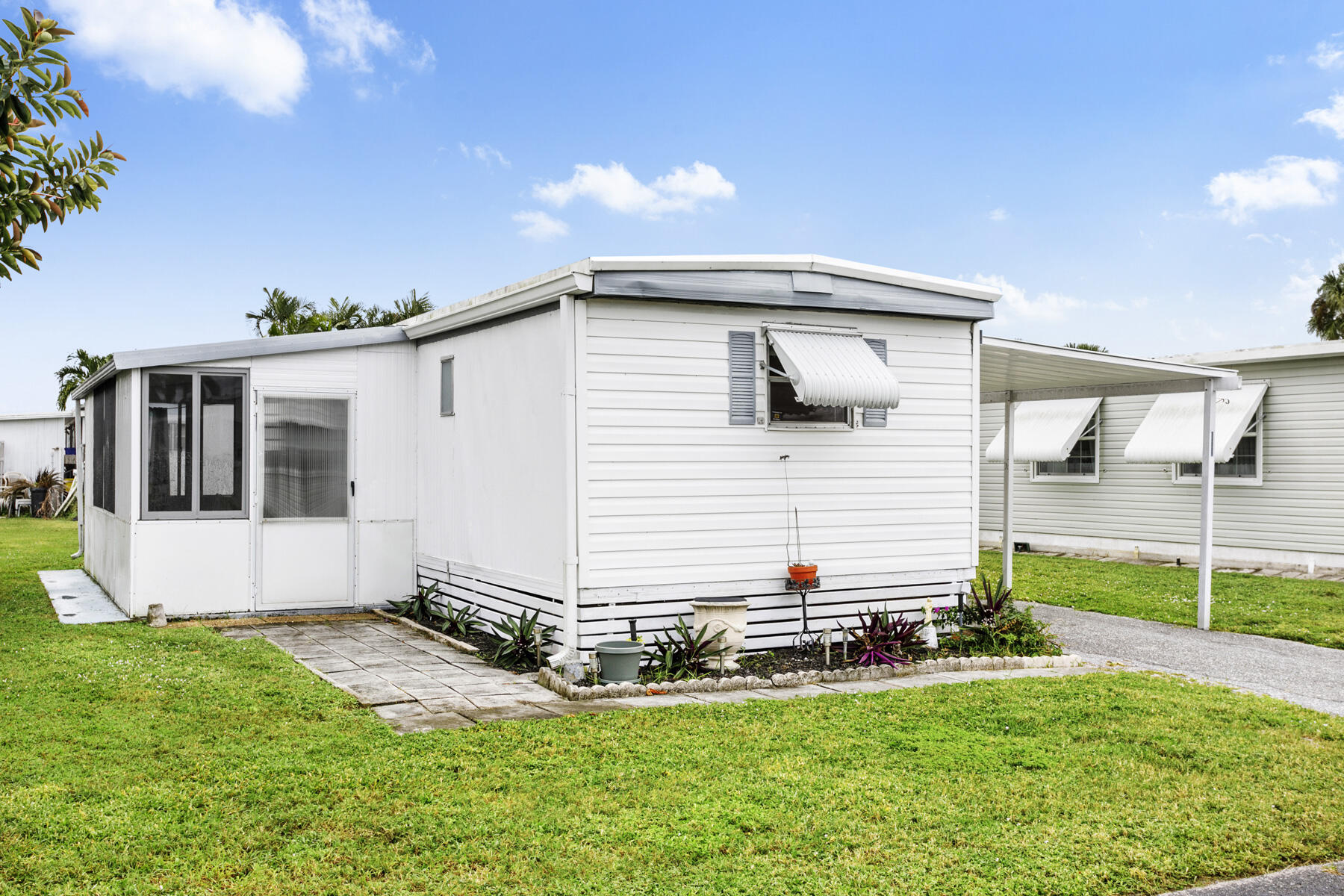JAMAICA BAY MOBILE HOME CO OP - Residential