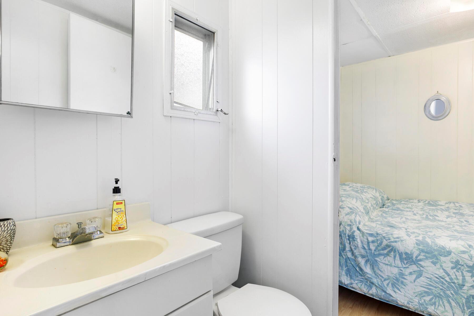 JAMAICA BAY MOBILE HOME C - Residential