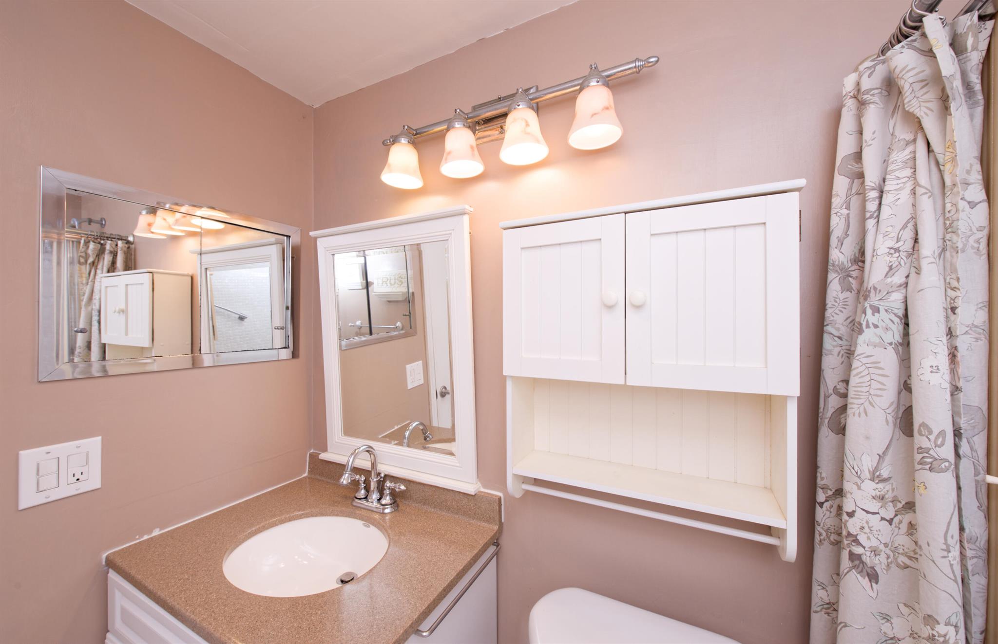 STERLING VILLAGE 320 COND - Residential