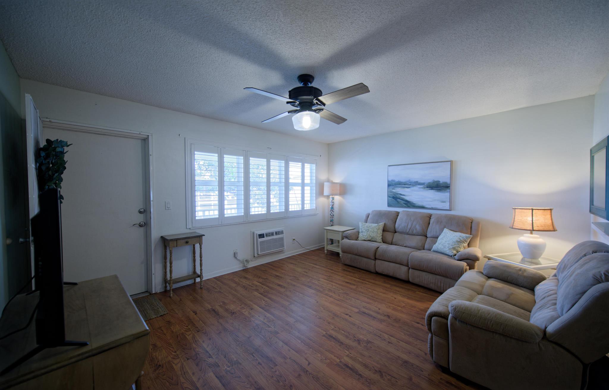 View photos, virtual tours, details... 320 Horizons 207