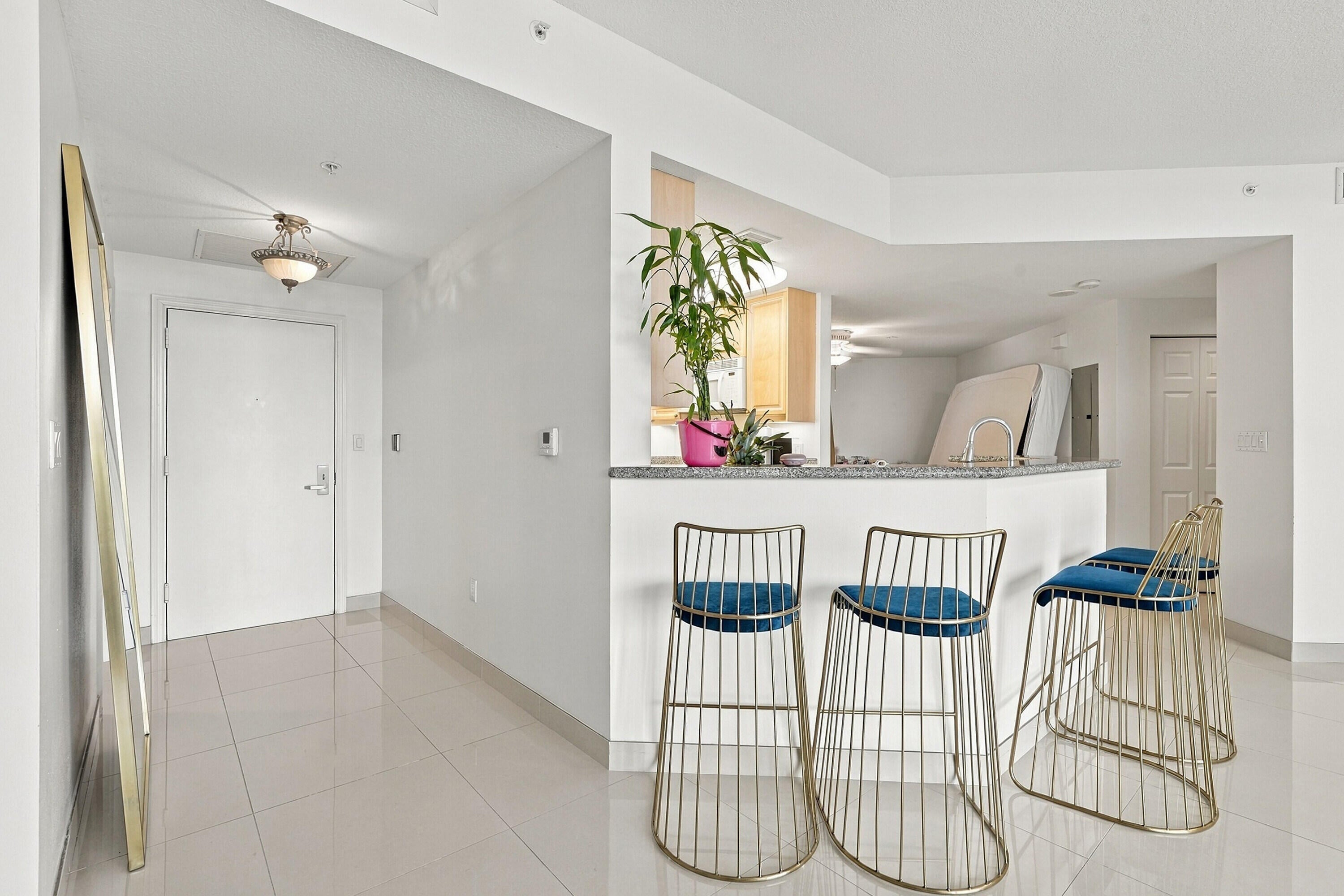 6001 N Ocean Drive 503