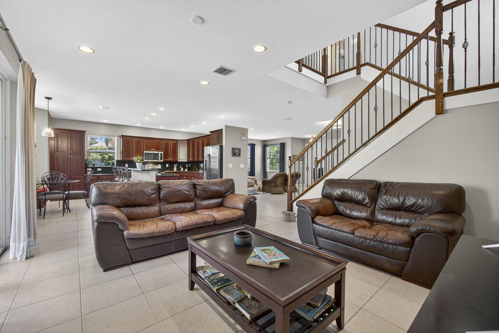 OLYMPIA 2 - Residential