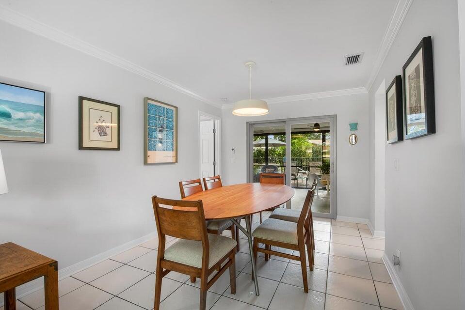 COCO WOOD LAKES - Residential Lease