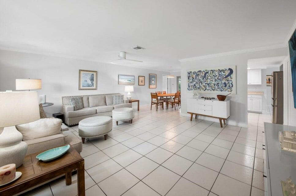 COCO WOOD LAKES - Residential Lease