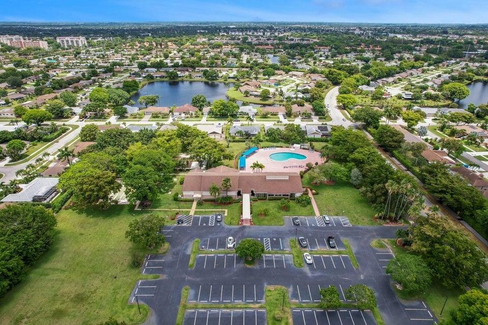 COCO WOOD LAKES - Residential Lease