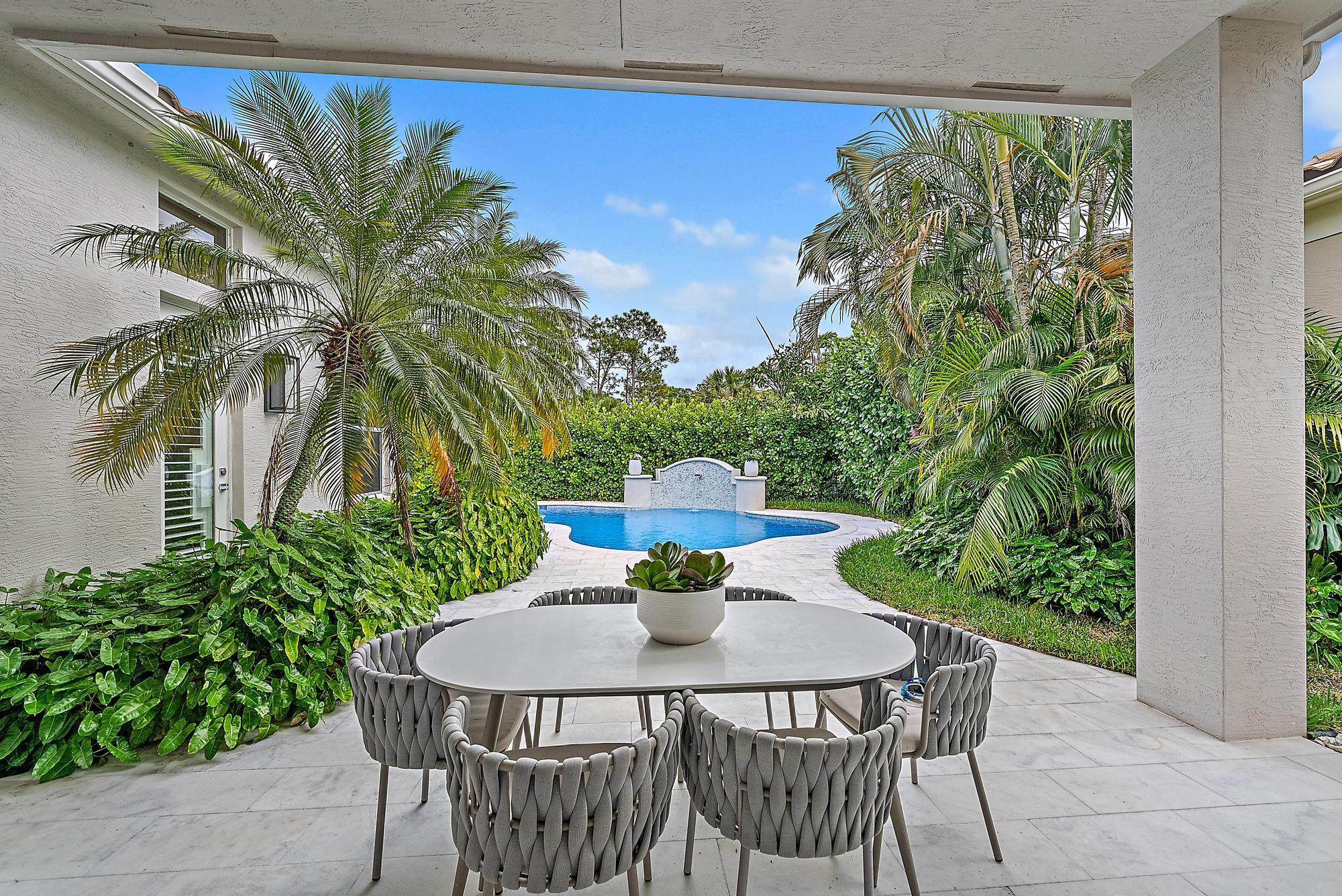 MIRASOL COUNTRY CLUB - Residential