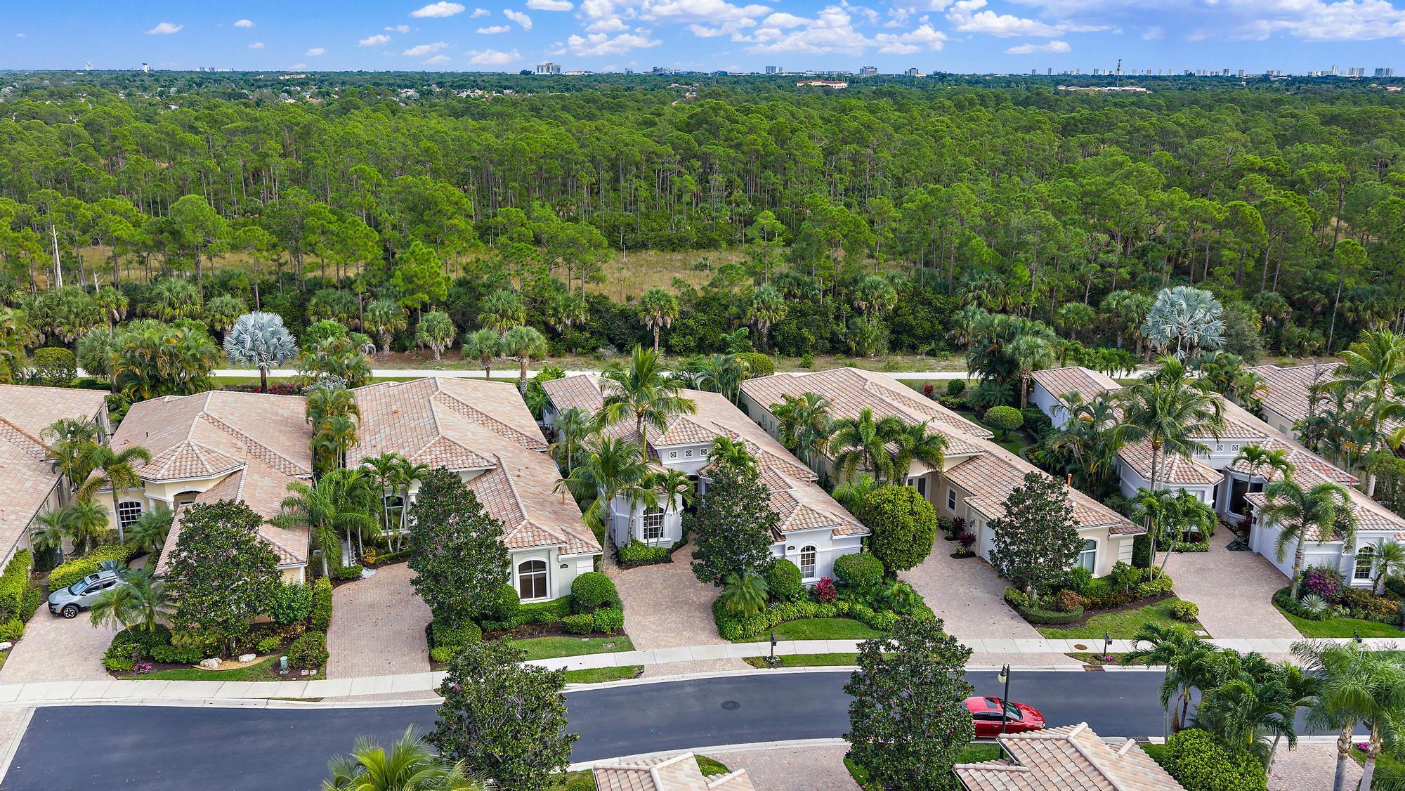 MIRASOL COUNTRY CLUB - Residential