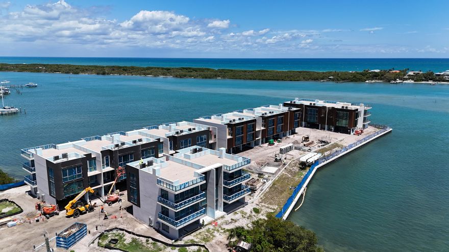 Forte Luxe, Jupiter's newest peninsula waterfront address, is a boutique collection of 17 finely appointed townhomes, boasting protected panoramic views of Bahama blue water. The lucky few residents will enjoy modern, Alfonso Jurado designed townhomes offering premium finishes selected by local renowned designer, Interiors by Steven G. Each residence will offer a tastefully appointed modern kitchen, in home elevator, rooftop terrace, summer kitchen, and a whole house generator. Optional dipping pools are available, as are a limited number of boat slips for vessels up to 50 feet, with no fixed bridges separating you from the Jupiter Inlet. Forte Luxe will also offer an infinity pool exclusively for residents. Sales gallery now open by appointment only!