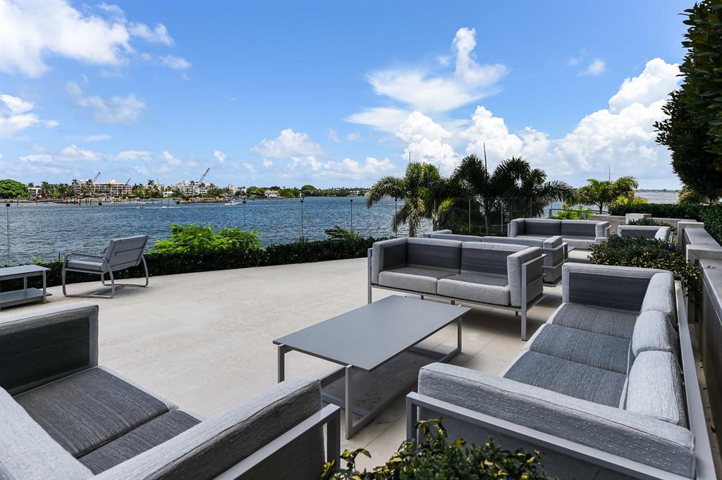 BRISTOL CONDO - Residential