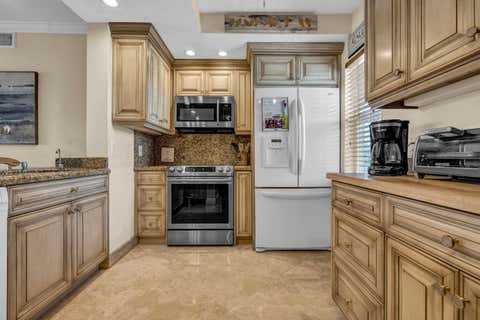 Tiny photo for 3050 NE 48th Court #305, Lighthouse Point, FL 33064 (MLS # B26025758)
