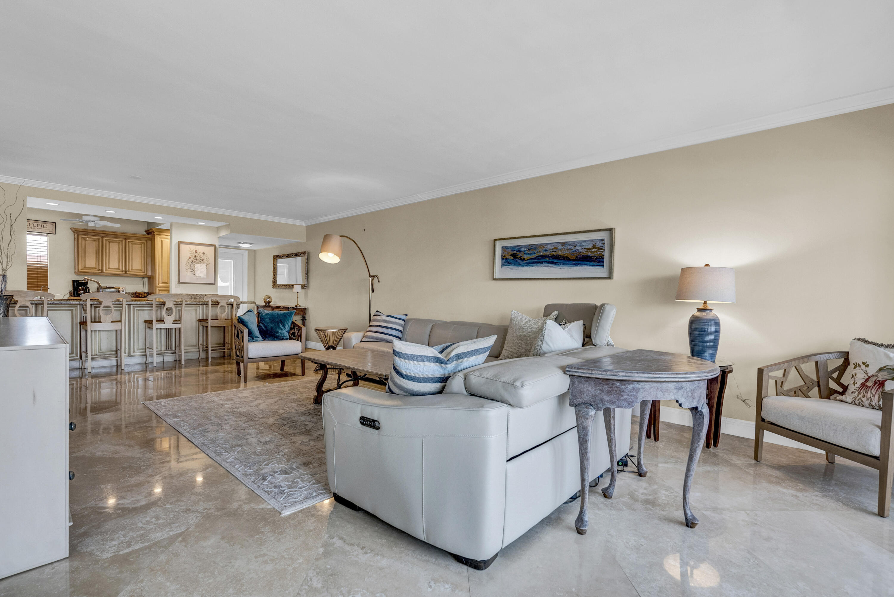 NO 1 PALM-AIRE AT CORAL KEY - Residential