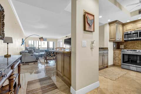 Tiny photo for 3050 NE 48th Court #305, Lighthouse Point, FL 33064 (MLS # B26025758)
