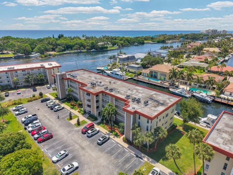 Tiny photo for 3050 NE 48th Court #305, Lighthouse Point, FL 33064 (MLS # B26025758)
