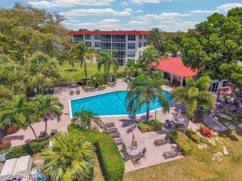 Tiny photo for 3050 NE 48th Court #305, Lighthouse Point, FL 33064 (MLS # B26025758)